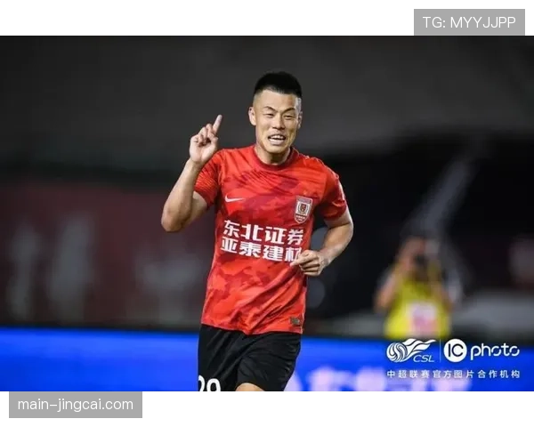 老将谭龙赛季初连续4轮进球 但难阻亚泰整体低迷